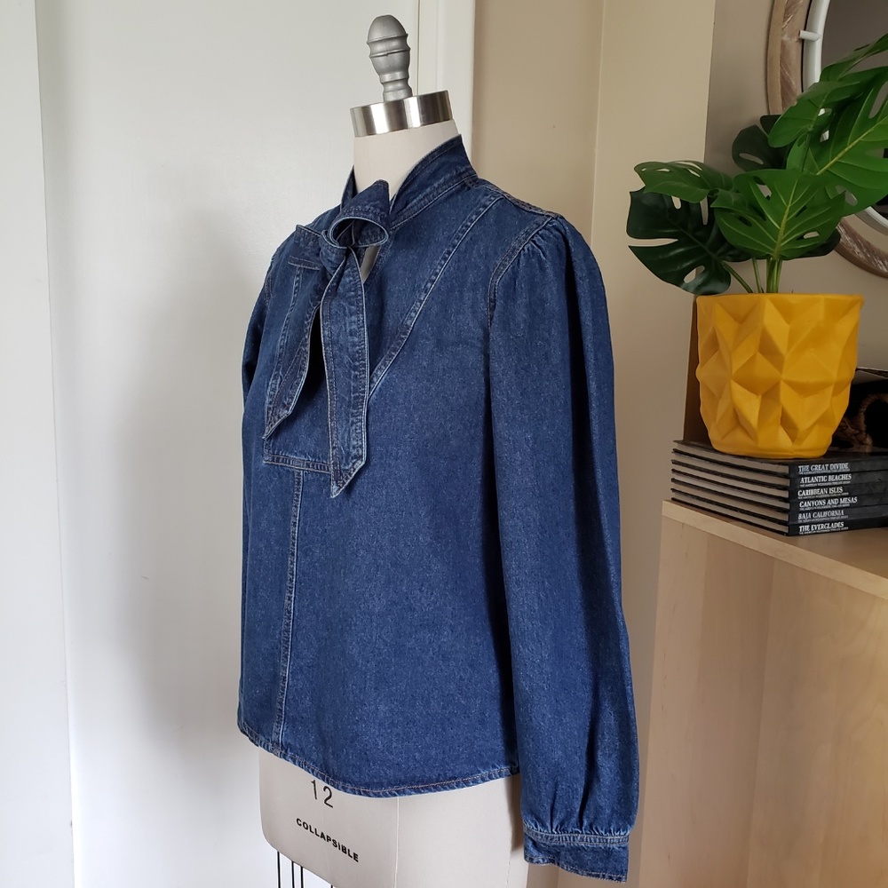 Steve Madden Denim Shirt Size Small NEW! - Picture 3 of 11